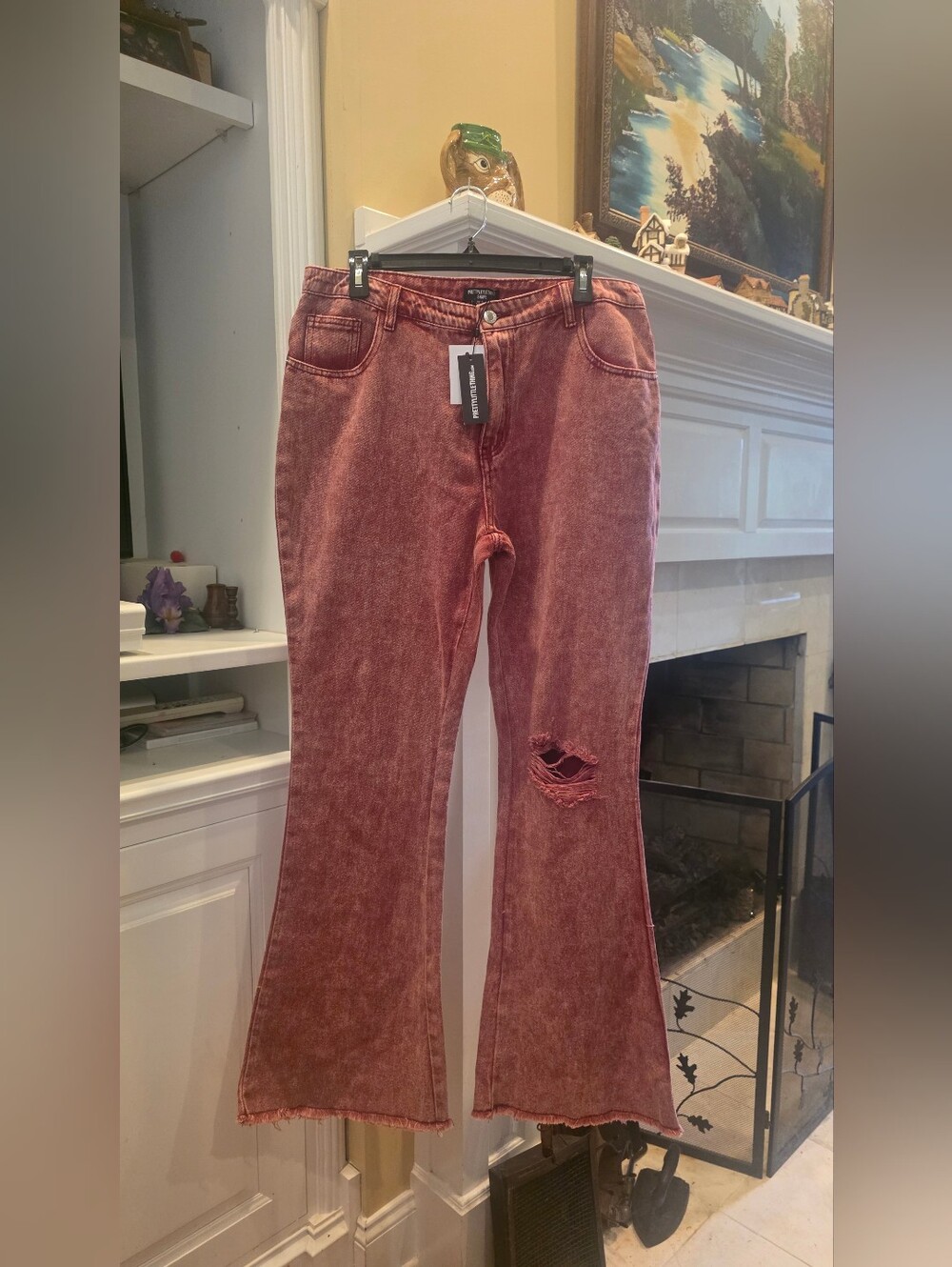PrettyLittleThing Red Washed Flare Jeans with Distressed Knee